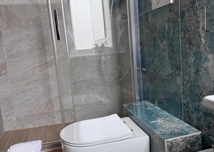 Living Bed & Breakfast 3*