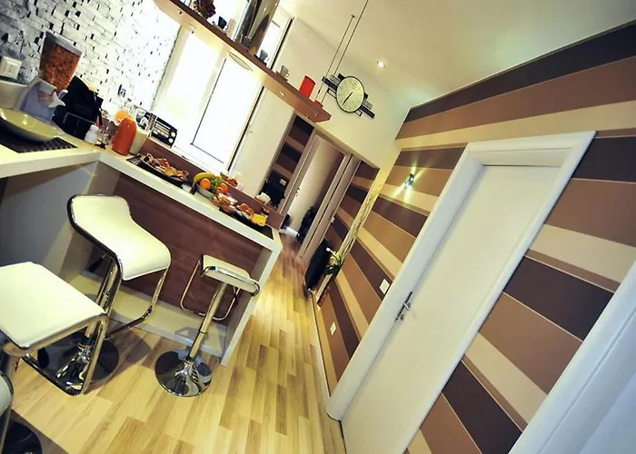 Living Bed & Breakfast 3*