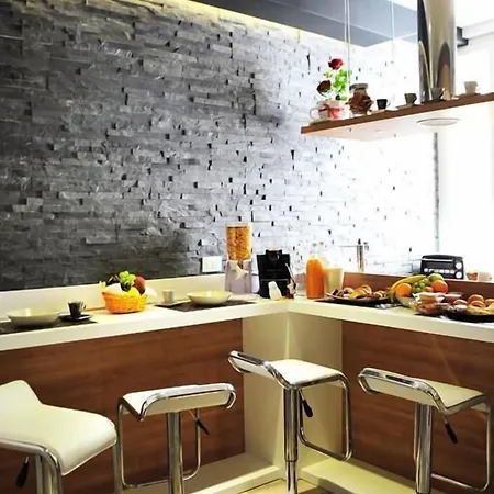 Living Bed & Breakfast 3*