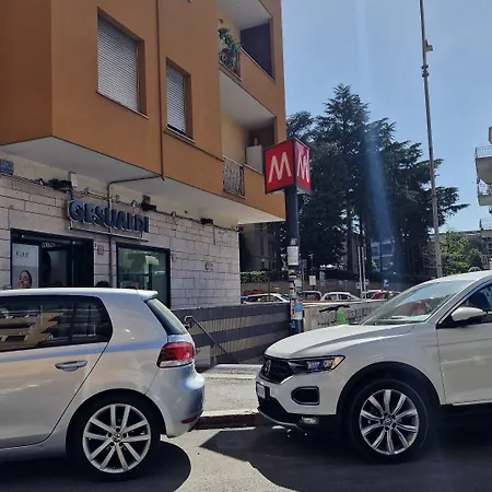 Living Bed & Breakfast 3*