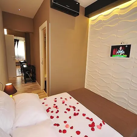Living Oda ve Kahvaltı 3*